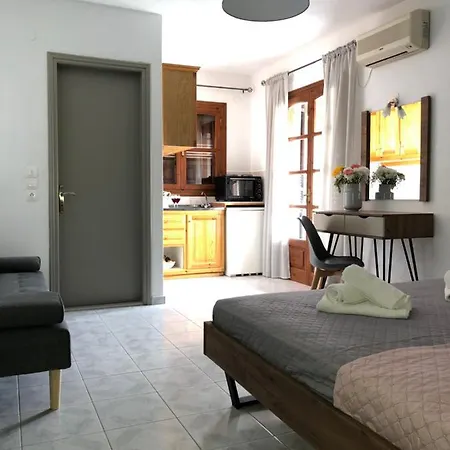 Armonia * Σκιάθος Πόλη