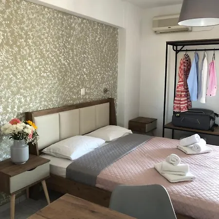 Armonia Πανσιόν Σκιάθος Πόλη